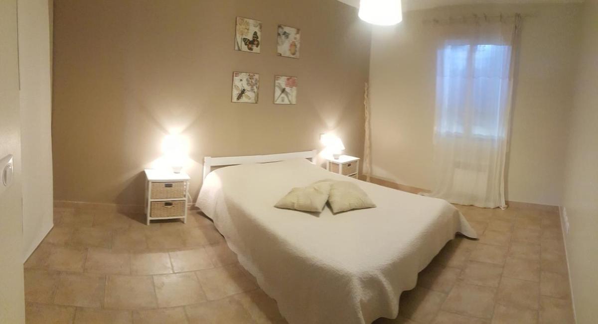 En Provence, Luberon, Villa Avec Piscine A Maubec Maubec  Экстерьер фото