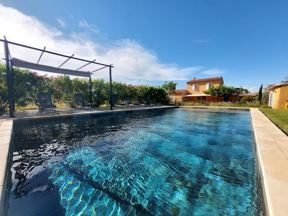 En Provence, Luberon, Villa Avec Piscine A Maubec Maubec  Экстерьер фото